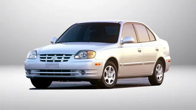کفپوش پنج بعدی چرمی هیوندای ورنا